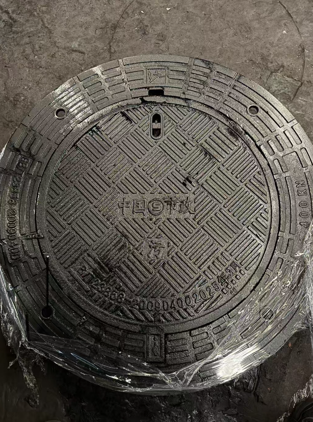东洲球墨铸铁防沉降井盖展示